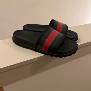 AUTHENTIC Men’s Gucci Web Rubber Slide Sandal Size 10